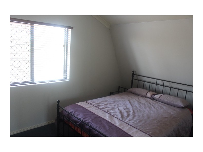 54 Halford Drive, Gin Gin QLD 4671