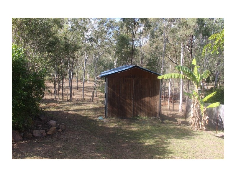 10 Elliott St, Gin Gin QLD 4671