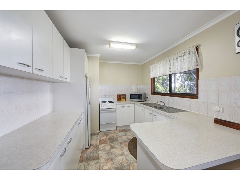 467 Horsecamp Rd, Gin Gin QLD 4671