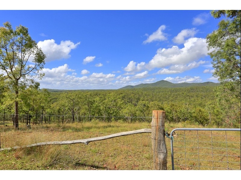 467 Horsecamp Rd, Gin Gin QLD 4671