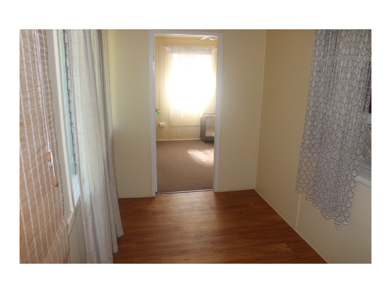 20 Mill St, Wallaville QLD 4671