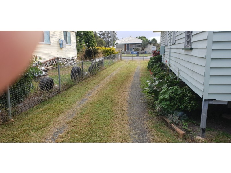 20 Mill St, Wallaville QLD 4671