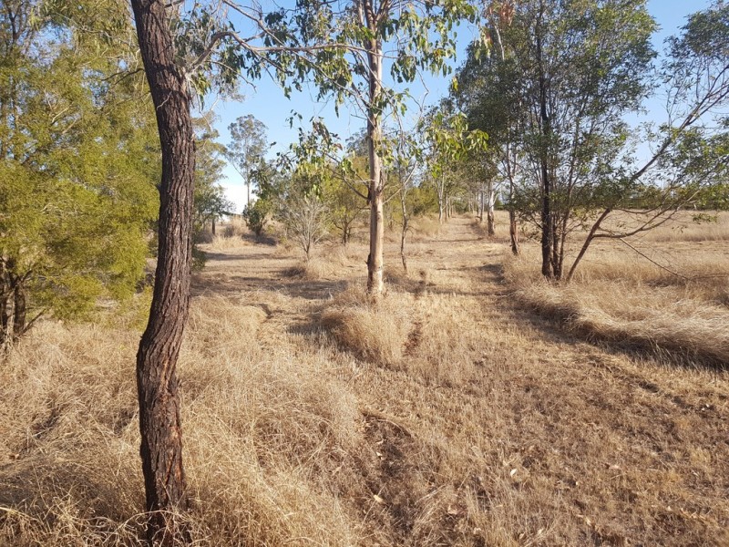 62 St Kilda Rd, Gin Gin QLD 4671