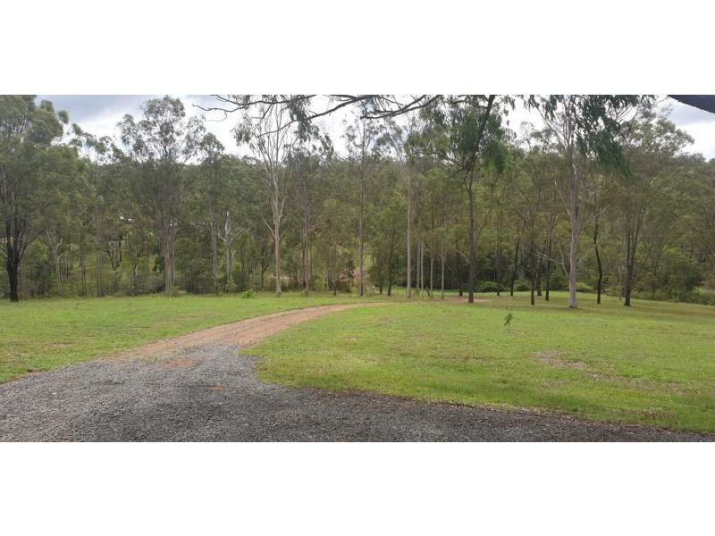 148 Runges Rd, Damascus QLD 4671