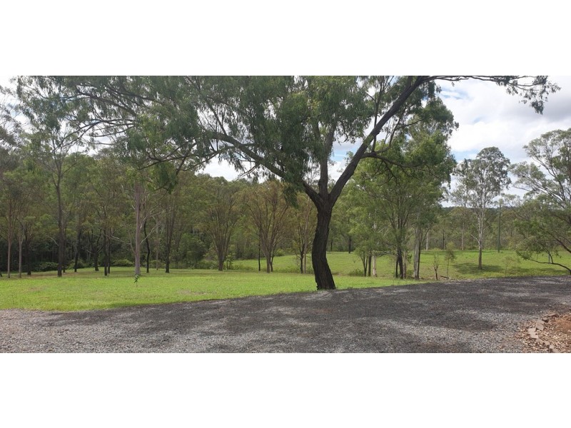 148 Runges Rd, Damascus QLD 4671