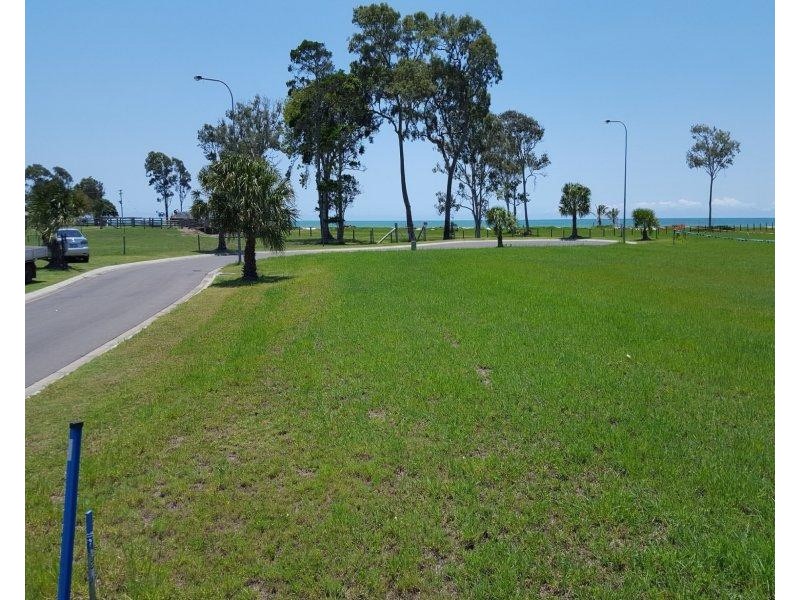 75 Barramundi Drive, Burrum Heads QLD 4659