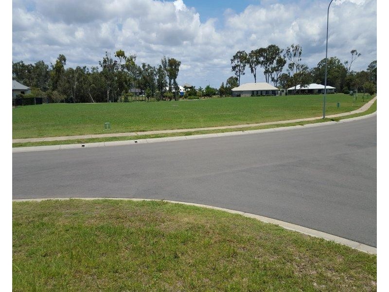 75 Barramundi Drive, Burrum Heads QLD 4659