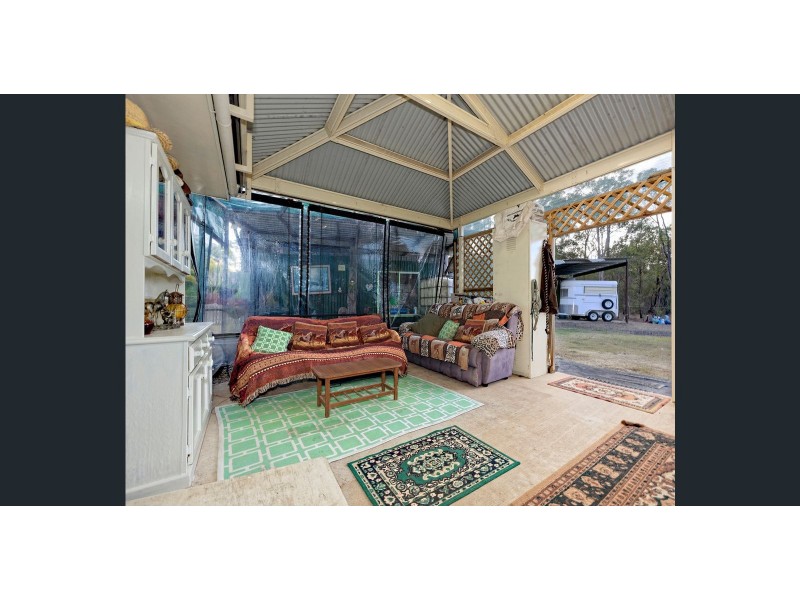 2 Messengers Rd, Bullyard QLD 4671