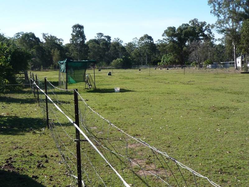 2 Messengers Rd, Bullyard QLD 4671