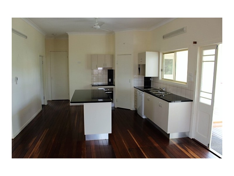 3 Evans Street, Mount Perry QLD 4671