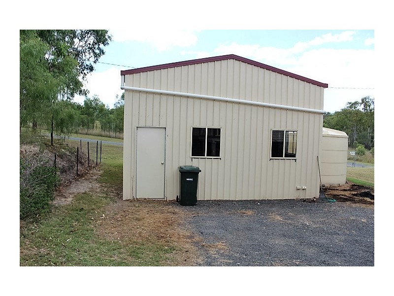 3 Evans Street, Mount Perry QLD 4671
