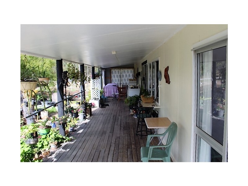 111 Rangview rd, Damascus QLD 4671