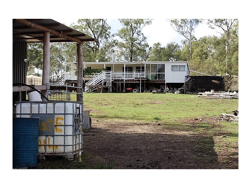 111 Rangview rd, Damascus QLD 4671