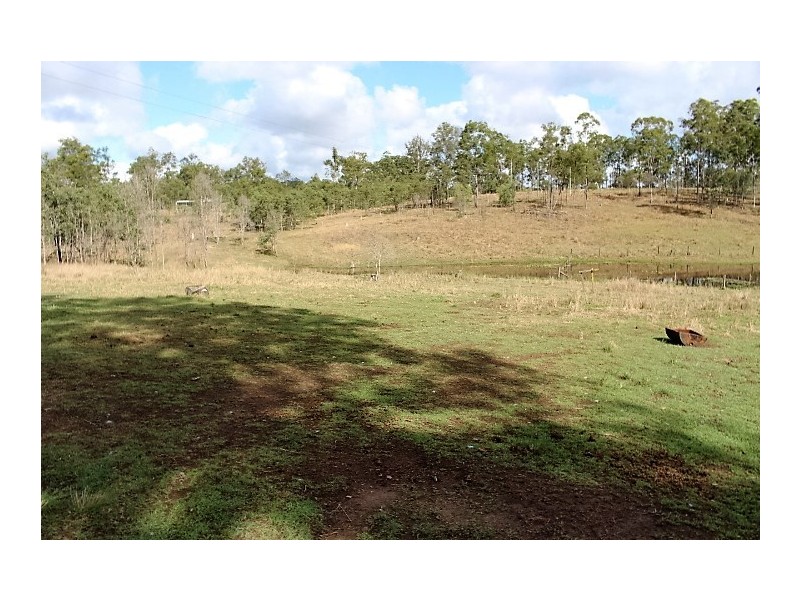 111 Rangview rd, Damascus QLD 4671