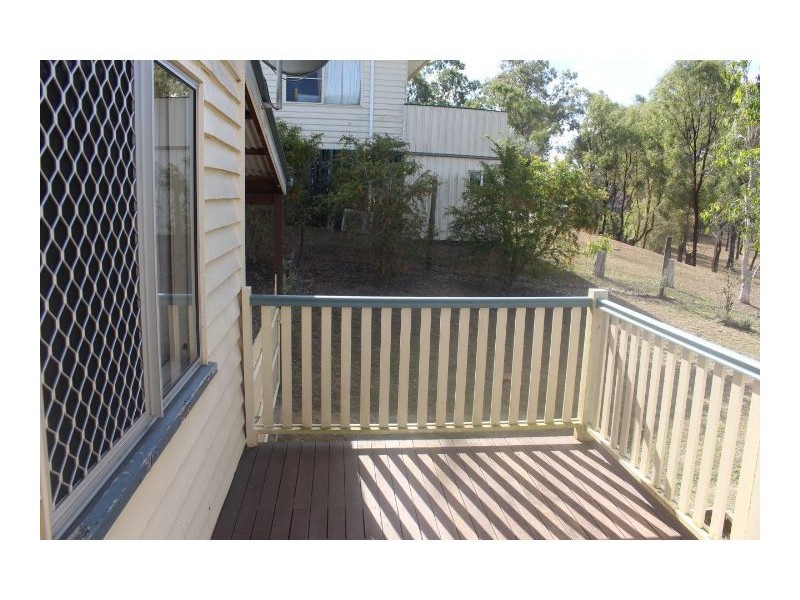 10 Elliott St, Gin Gin QLD 4671