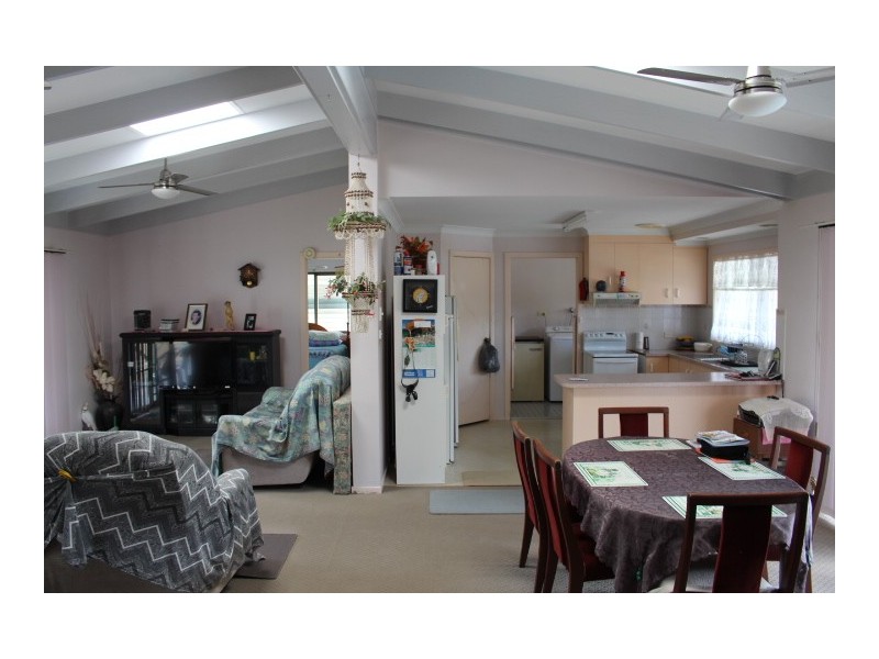 3 Cadrans Rd, Gin Gin QLD 4671