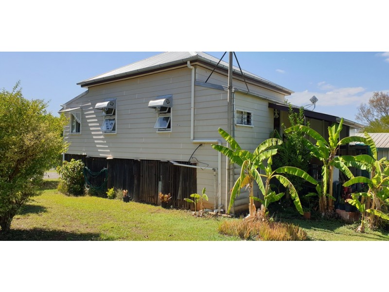 21 Morris Terrace, Gin Gin QLD 4671