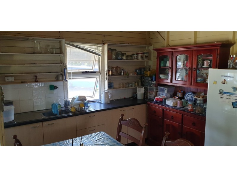 21 Morris Terrace, Gin Gin QLD 4671