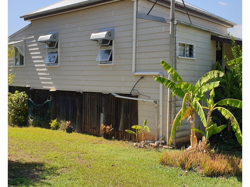 21 Morris Terrace, Gin Gin QLD 4671