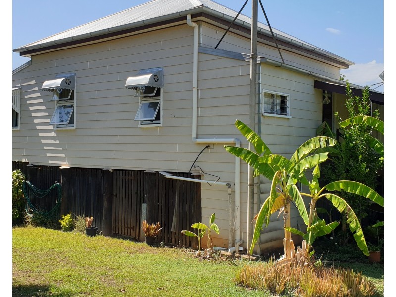 21 Morris Terrace, Gin Gin QLD 4671