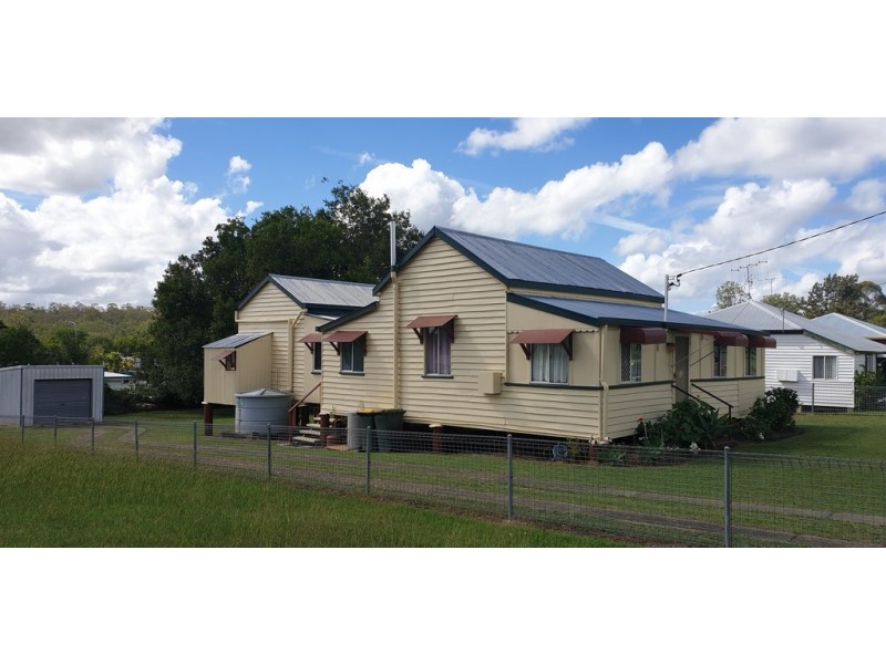 22 May Street, Gin Gin QLD 4671