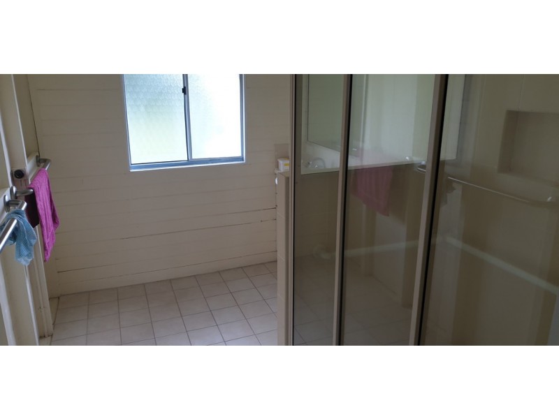 22 May Street, Gin Gin QLD 4671