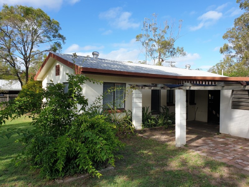 5 High School Rd, Gin Gin QLD 4671