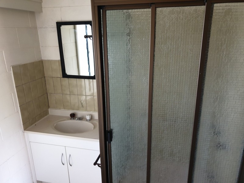 5 High School Rd, Gin Gin QLD 4671