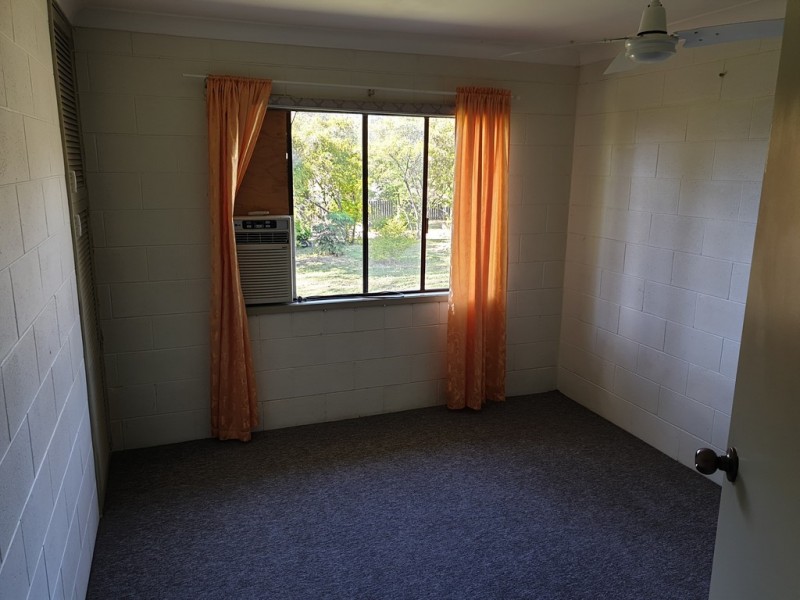 5 High School Rd, Gin Gin QLD 4671