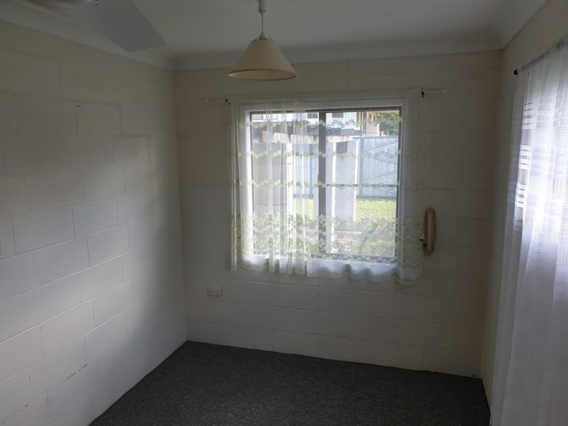 5 High School Rd, Gin Gin QLD 4671