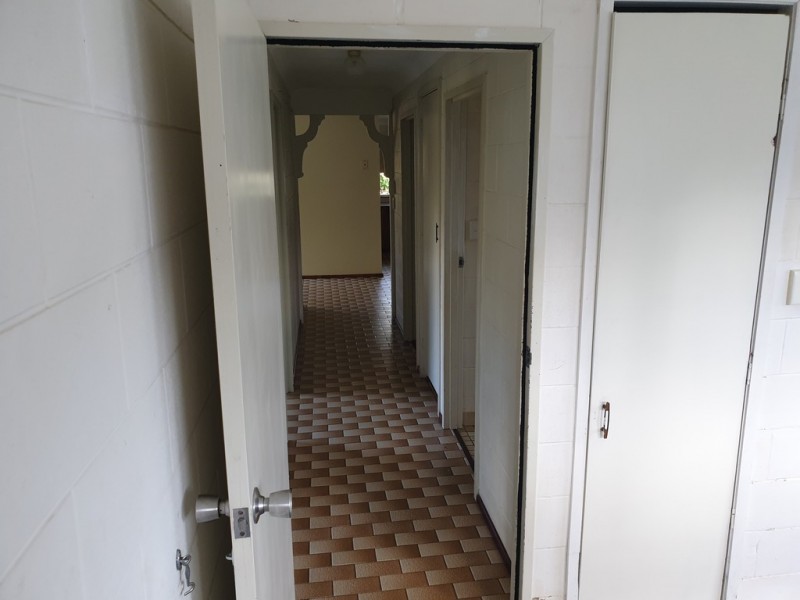 5 High School Rd, Gin Gin QLD 4671