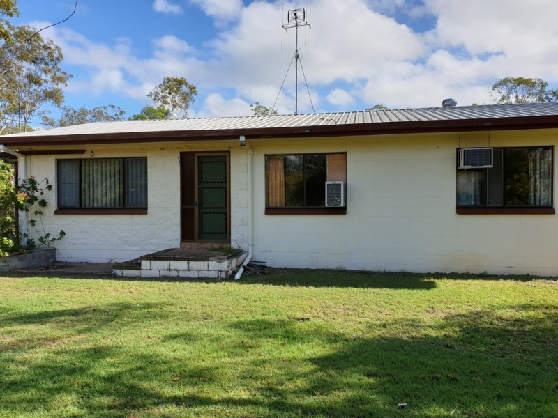 5 High School Rd, Gin Gin QLD 4671