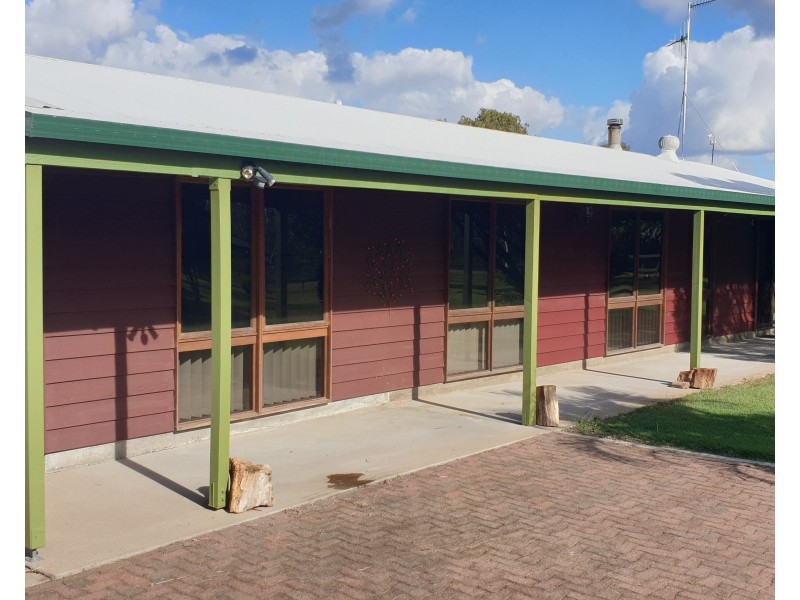 1495 Wallaville Goondoon Rd, Gin Gin QLD 4671