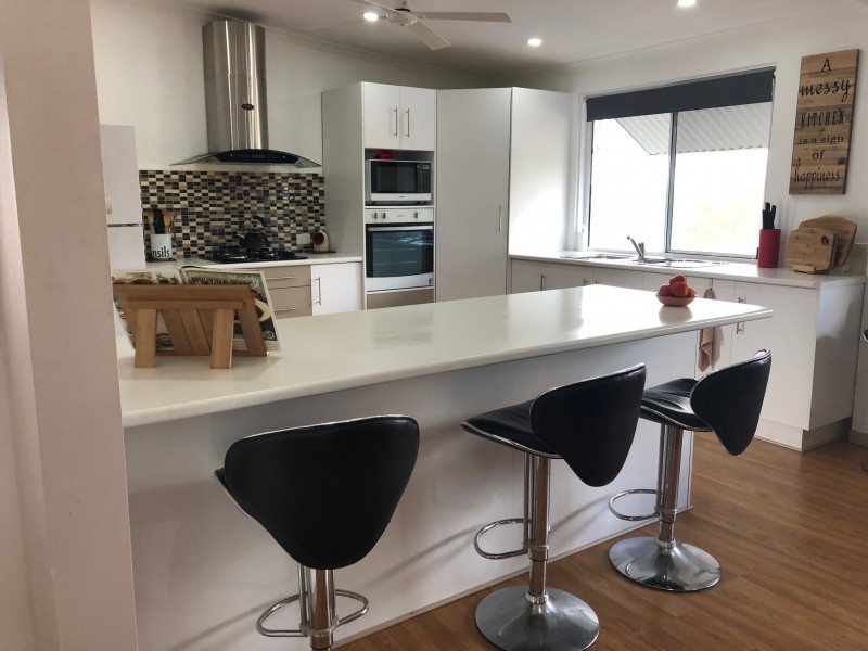 35 Spicer St, Mount Perry QLD 4671