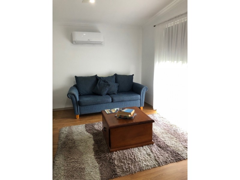 35 Spicer St, Mount Perry QLD 4671