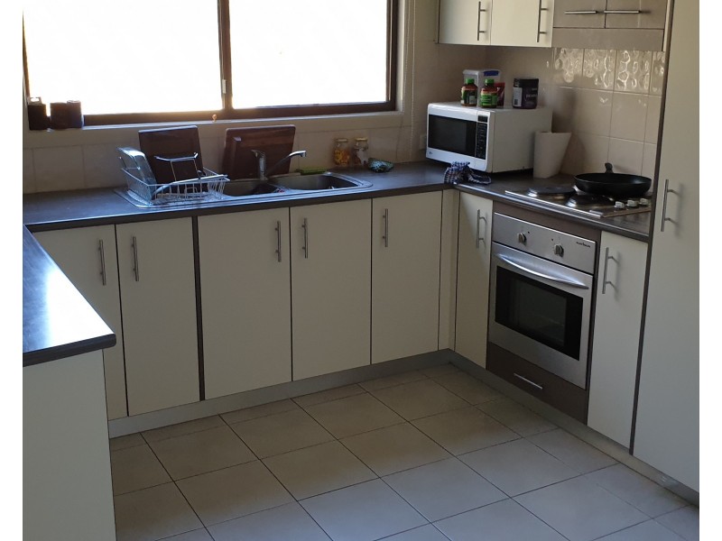 2-12 Elliott Street, Gin Gin QLD 4671