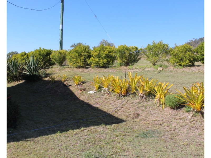 142 Bania Rd, Mount Perry QLD 4671