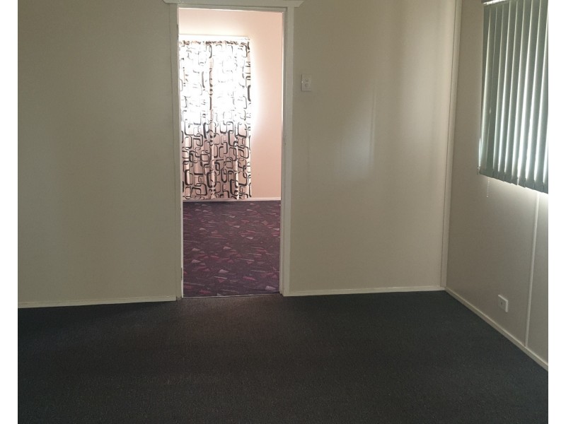 30 Mill St, Wallaville QLD 4671