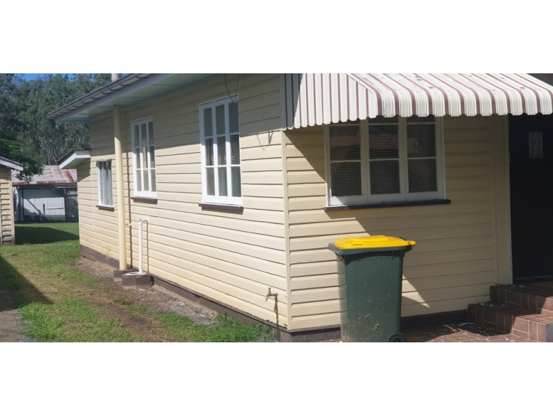 50 Elliott St, Gin Gin QLD 4671