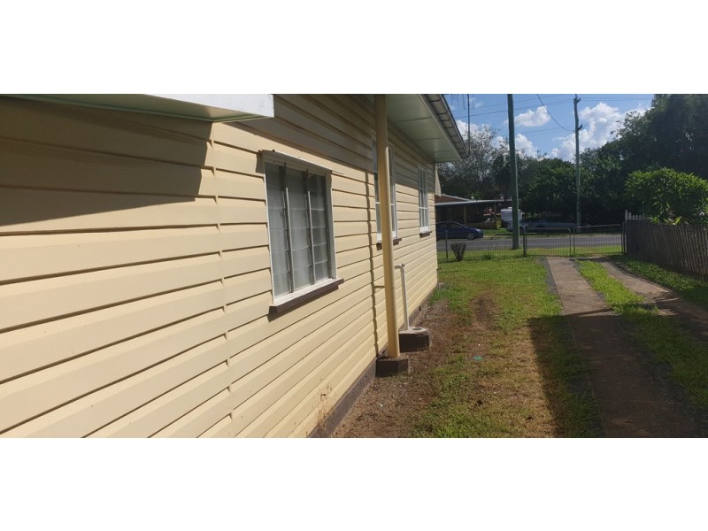 50 Elliott St, Gin Gin QLD 4671