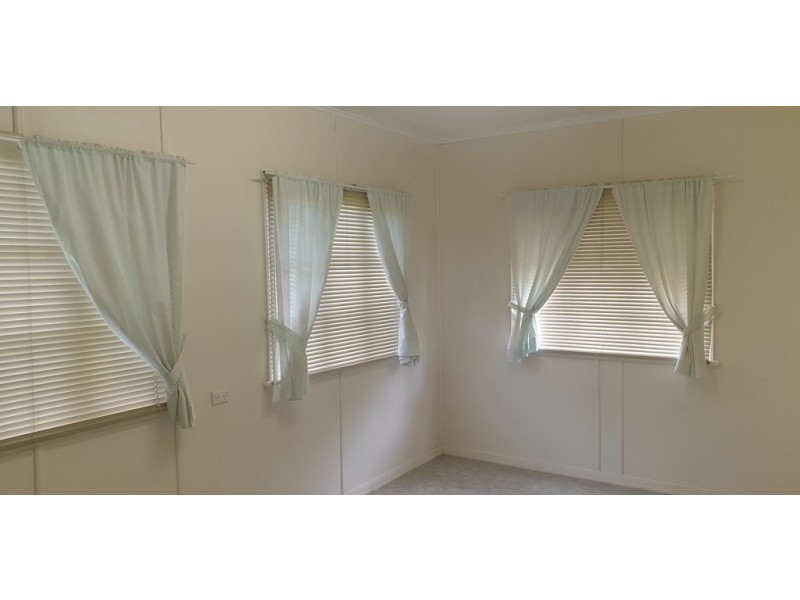50 Elliott St, Gin Gin QLD 4671