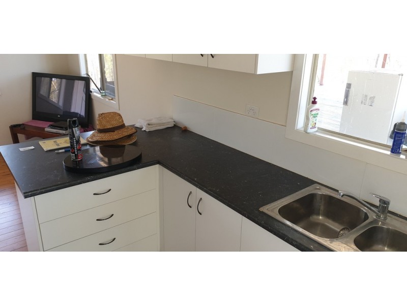 15 Mooney Road, Gaeta QLD 4671