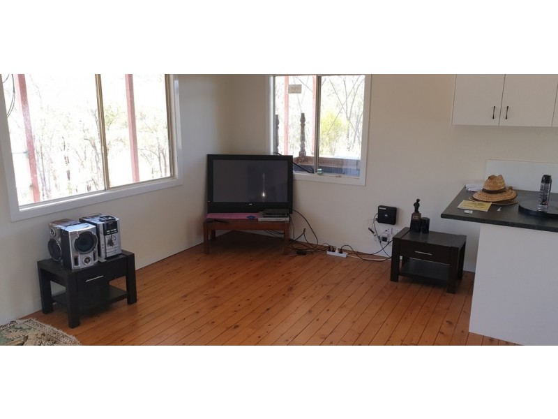 15 Mooney Road, Gaeta QLD 4671