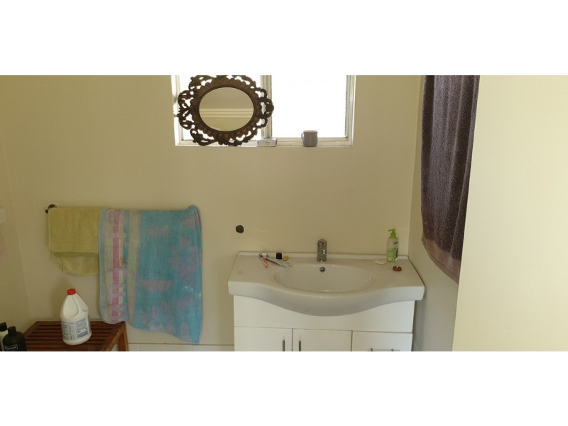 15 Mooney Road, Gaeta QLD 4671