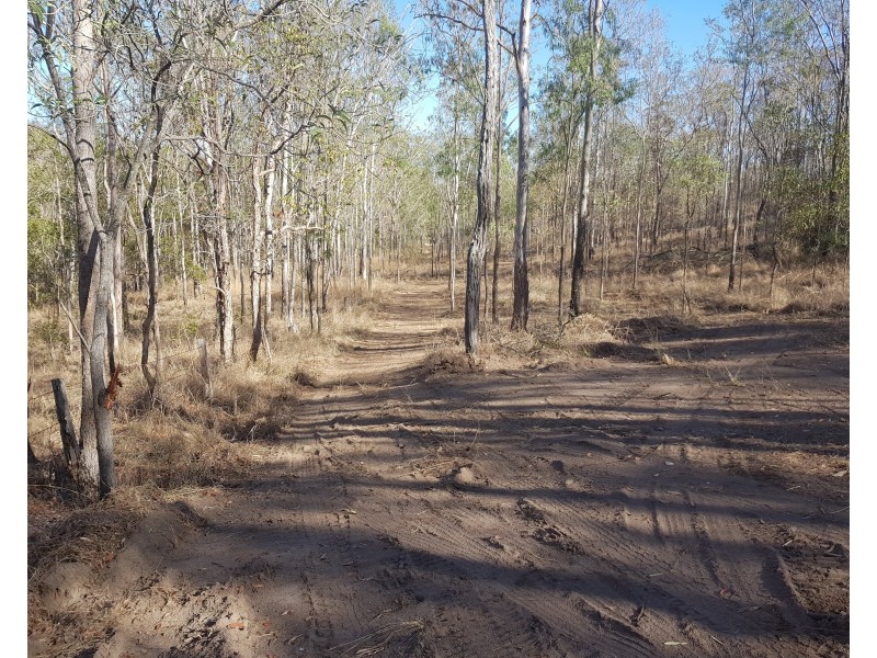 28 Barton Rd Kolonga, Gin Gin QLD 4671