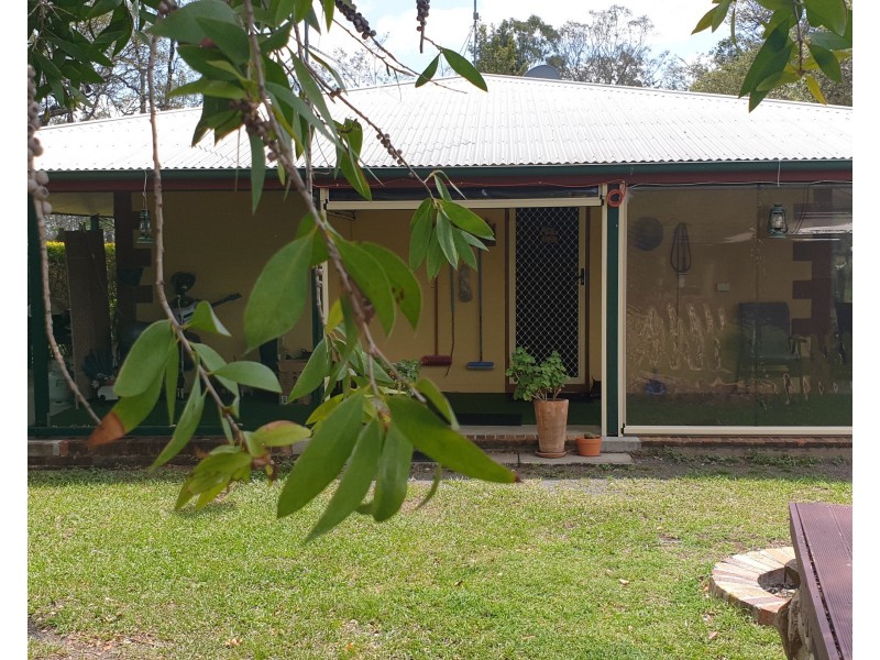 1005 Gin Gin Mt Perry Rd, Gin Gin QLD 4671