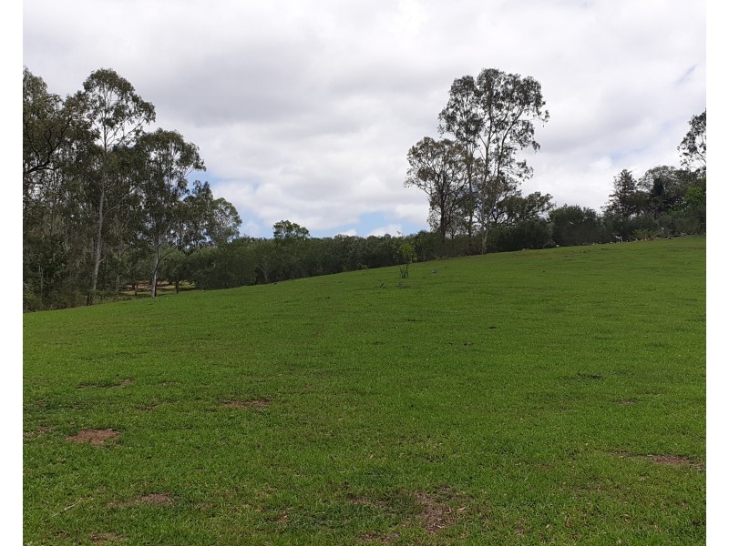 1005 Gin Gin Mt Perry Rd, Gin Gin QLD 4671