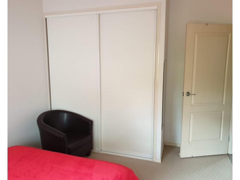 11 George Street, Mount Perry QLD 4671