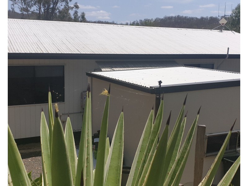 11 George Street, Mount Perry QLD 4671