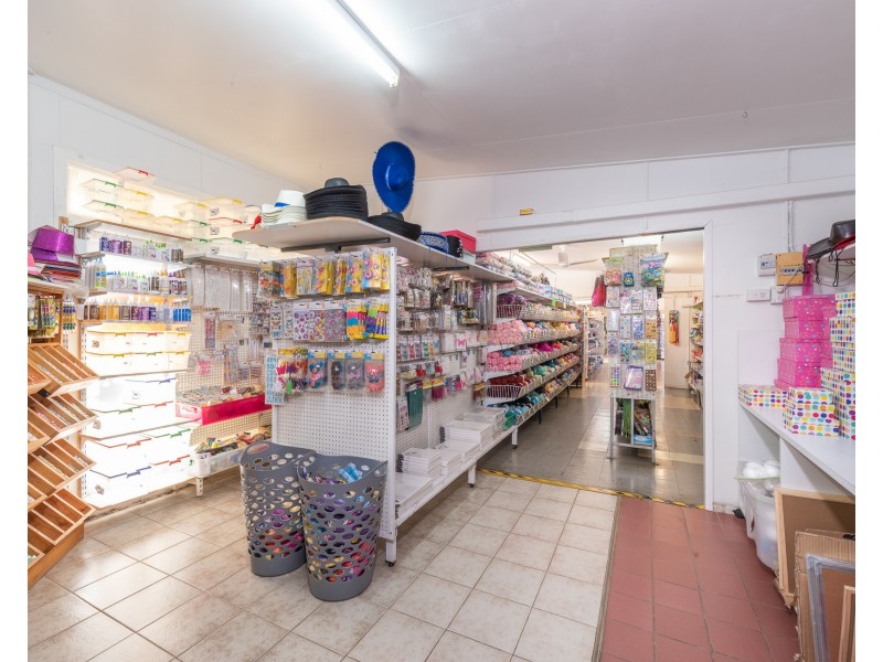 17 Mulgrave St, Gin Gin QLD 4671
